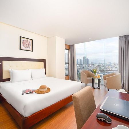 Gemma Hotel & Apartment Near Dragon Bridge Дананг Экстерьер фото